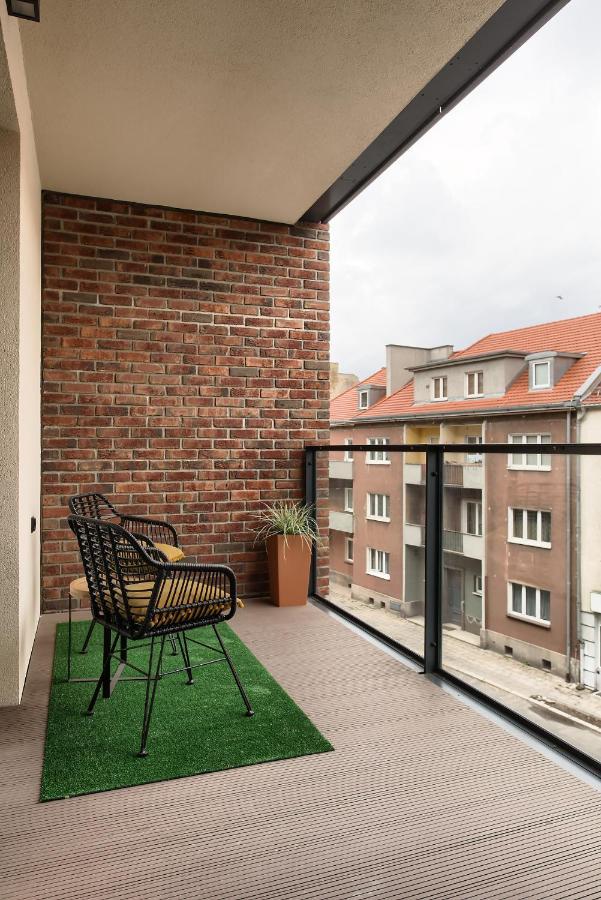 Zentrum Apartament Parking By Impero Poznań Exterior foto